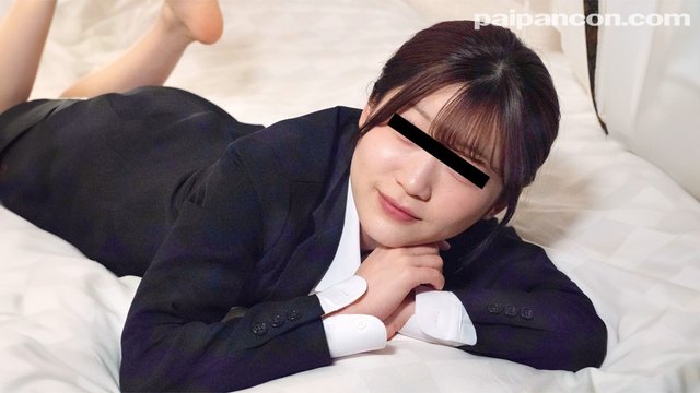 ちっちゃ可愛い就職活動女子大生に生中出し面接