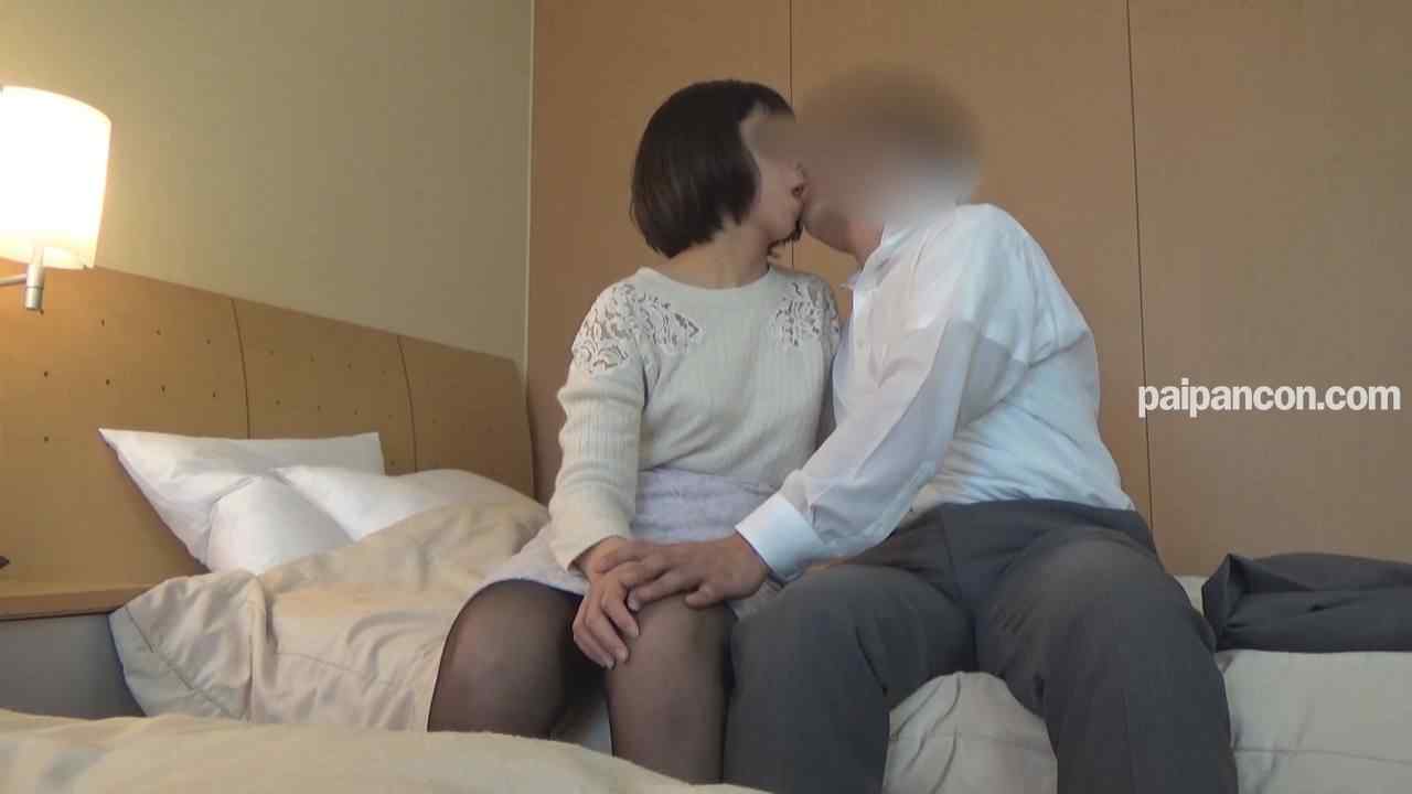FC2-PPV-1002077 - 【個人撮影】美雪37歳、目隠し寝取られ編　旦那と入れ替わった他人棒が何も知らない奥様の膣内で大胆に中出し thumbnail_0.jpg