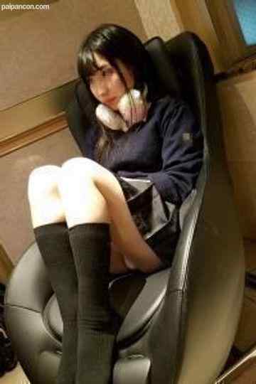 FC2-PPV-1226075 - 【個撮】私立女子校③黒髪**姉。クールビューティーに興奮して半中出し cover.jpg