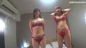 FC2-PPV-1374369 - 【個人撮影】♀２５７元アイドルな◯ちゃん２０歳・♀２６１女子大生め◯ちゃん２０歳１回目（３Ｐ）　親友同士の美少女２人を同時中出しで仲良く孕ませたる！（爆）