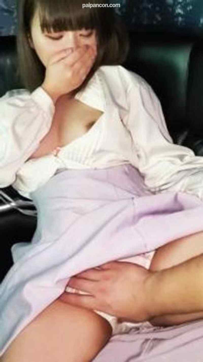 FC2-PPV-1730910 - 24で削除【無】色白巨乳の地◯アイドル。公共の密室で脅◯し、連続中出し。