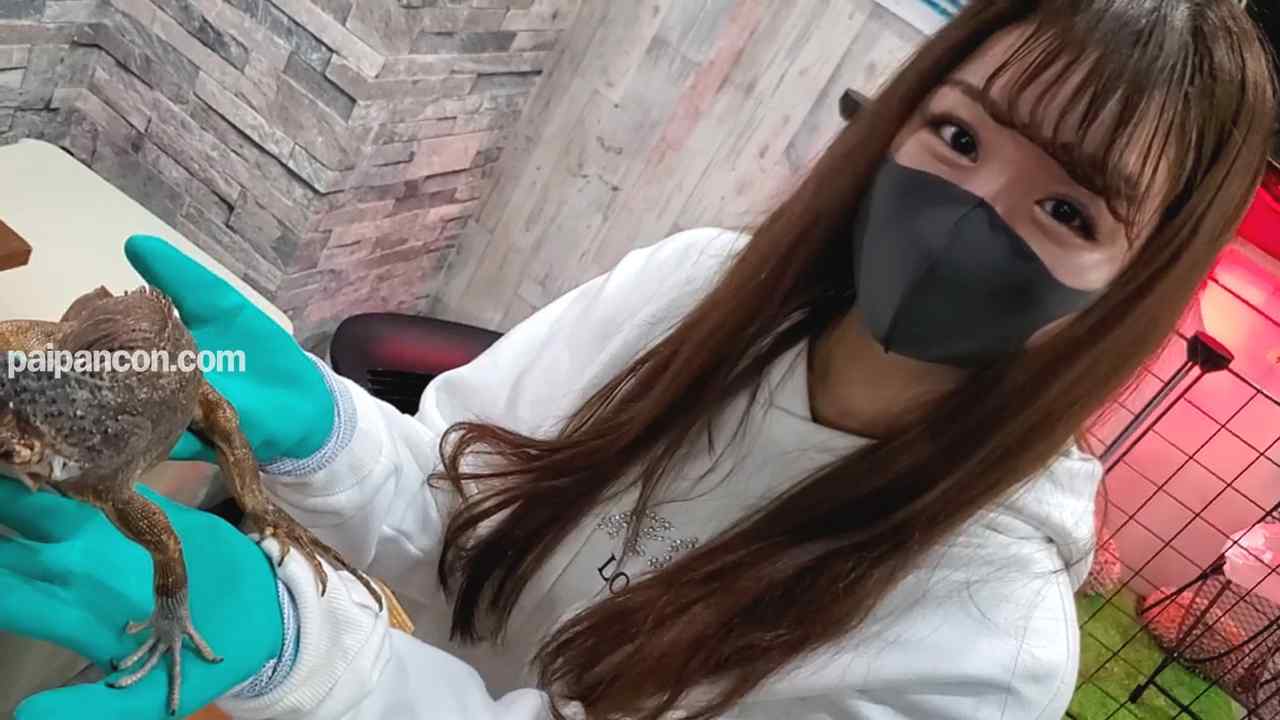 FC2-PPV-1794863 - 【初撮影】カフェで出会ったJDに中出し（前編） thumbnail_2.jpg