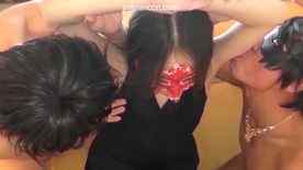 FC2-PPV-2244678 - 【個人撮影・乱交・中出し】疼き続ける体は他人棒挿入を家よりも優先させてしまう華奢な奥様　そして、遂に膣奥へ出された精液