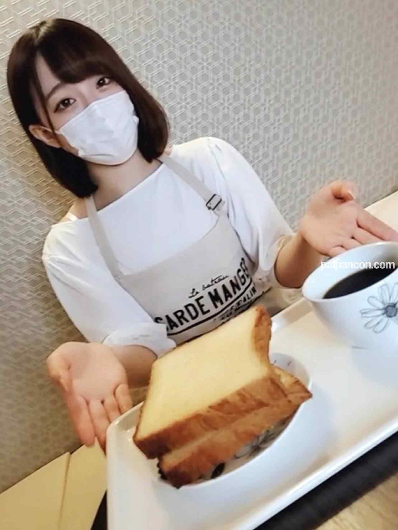 FC2-PPV-2441593 - パン屋の看板娘、お店のエプロン姿で生ハメ大きなお尻にぶっかけ・中出し thumbnail_0.jpg