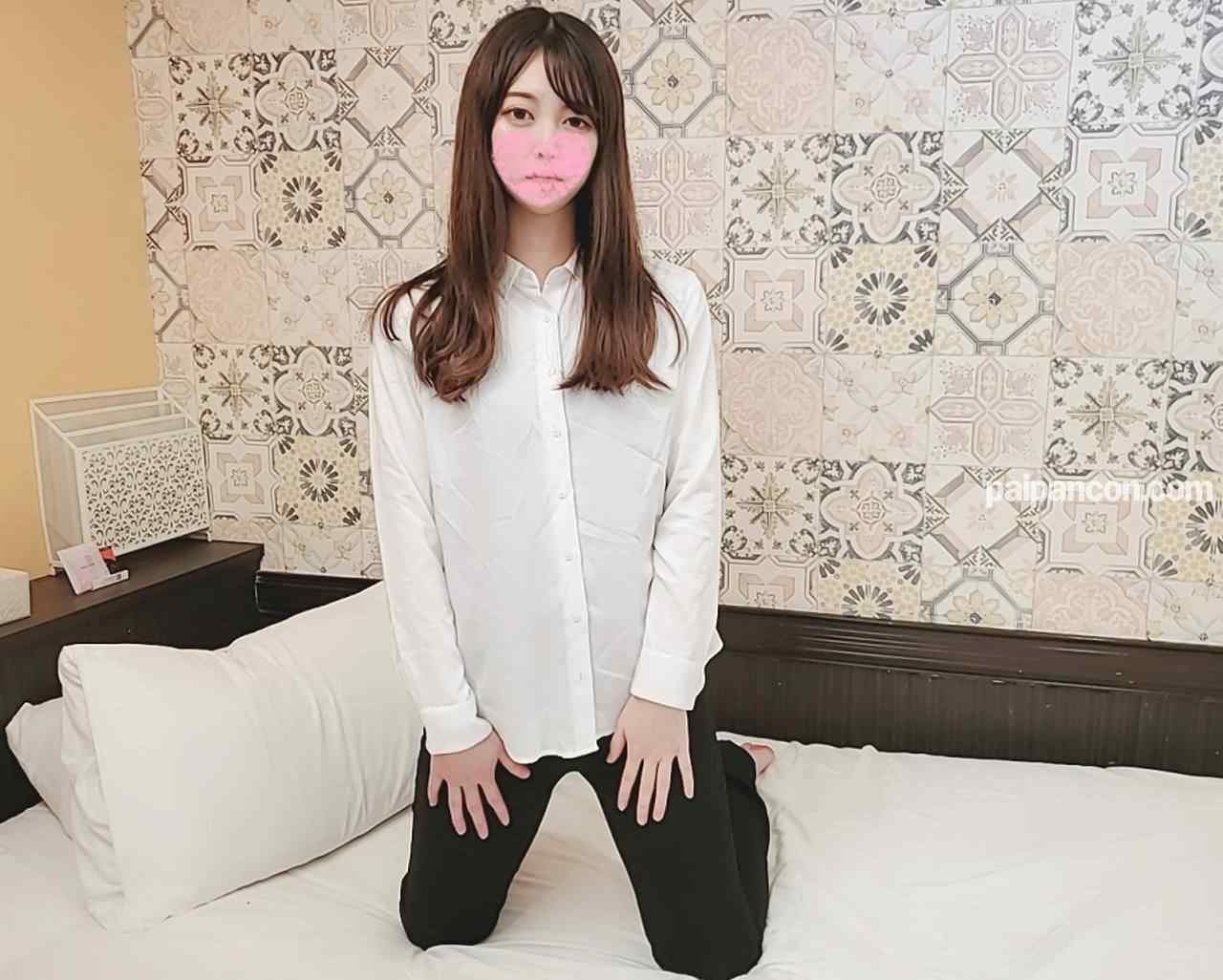 FC2-PPV-2605786 - 容姿端麗な芸能人美女が顔出しハメ撮り！172/42色白スレンダーボディのlive配信美女の屈辱的な姿。 thumbnail_0.jpg