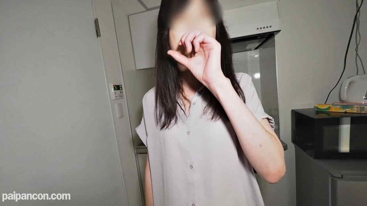 FC2-PPV-2735044 - 1本のおまけ動画あり【無修正ｘ個人撮影】若い男と不倫をしたい強欲妻が、不倫相手に会う為に旦那を寝落ちさせて自宅に呼び出し。旦那が寝ているアパートの浴室で大胆SEXで欲を満たす人妻 thumbnail_1.jpg
