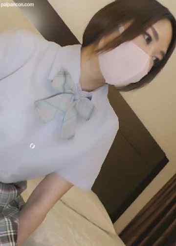FC2-PPV-2788380 - 【初撮影・無修正】20歳の美女はツ●ッター裏垢女子・・・謝礼を大奮発して人生初ハメ撮り！！人生初のナカダシ！！さらに小悪魔ローション手コキで射精！！ cover.jpg