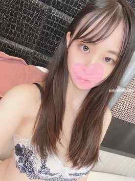 FC2-PPV-3101820 - 色白スレンダーな身体の純真無垢な女の子。お口とおまんこを白濁精子で汚してあげました。 cover.jpg