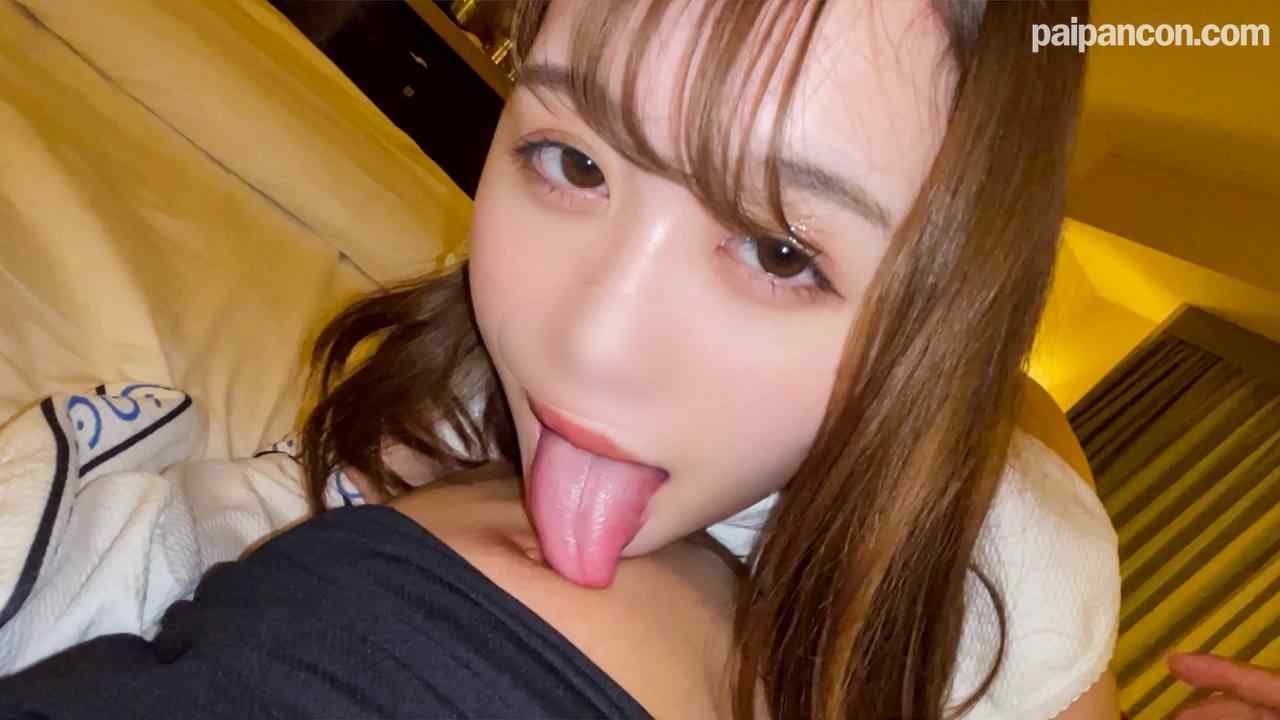 FC2-PPV-3187814 - 【週末限定販売】陽キャ彼女がハロウィンで着る予定の超過激衣装を彼氏の前で披露。肌を９割露出している激エロキョンシー姿で炎上必至の悪ふざけ thumbnail_0.jpg