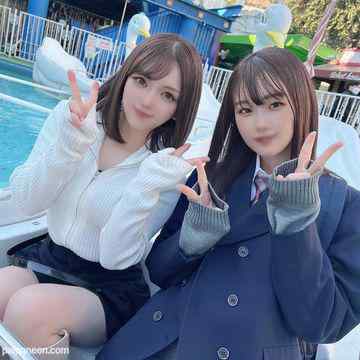 FC2-PPV-3194866 - 完全顔出し・待望の3P！女子アナ志望のGcup美巨乳現◯女子大生と南アルプス市で見つけたアイドルの原石美◯女・・・この2人を同時に抱く快楽はまさに夢の様な至高のひと時だった cover.jpg