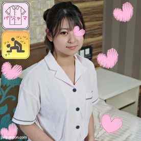 FC2-PPV-3205270 - 【パジャマ★モナシ】パジャマdeおじゃま♥またかいな！18歳リアルティーン娘♥大きな瞳の口●●リちゃん♥形のキレイなDカップおっぱい♥初めてのおもちゃでいっぱいイッちゃった