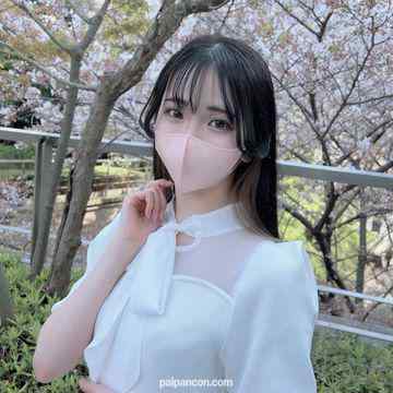 FC2-PPV-3303876 - 初撮影・顔出し！！色白透明感溢れるその可憐な容姿からは想像もできない程の痙攣絶頂を繰り返すギャップが激ヤバすぎる・・・全身敏感帯の身体をビクビク震わせ2回生中出し！！ cover.jpg