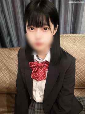 FC2-PPV-3534919 - 【緊急限定販売】奇跡の極上スレンダー美小女！18歳Eカップりくちゃん！幼く未開発の身体に人生初生中出しをしてしまいました。