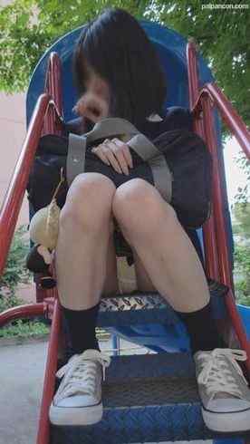 FC2-PPV-3922617 - ちっぱい・公園でいけないことしてホテルへ…な膣内に中出し