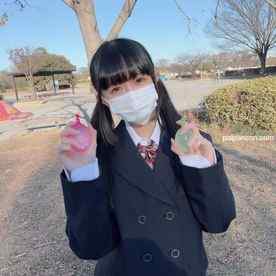 FC2-PPV-4327193 - 初撮影・顔出し！！3日間限定！！えっ！？君は何歳なの！？まるで可愛い女のパンティーと溢れ出す愛液に理性崩壊・・・世の中に背徳感を感じ罪を覚悟で生中出し！！