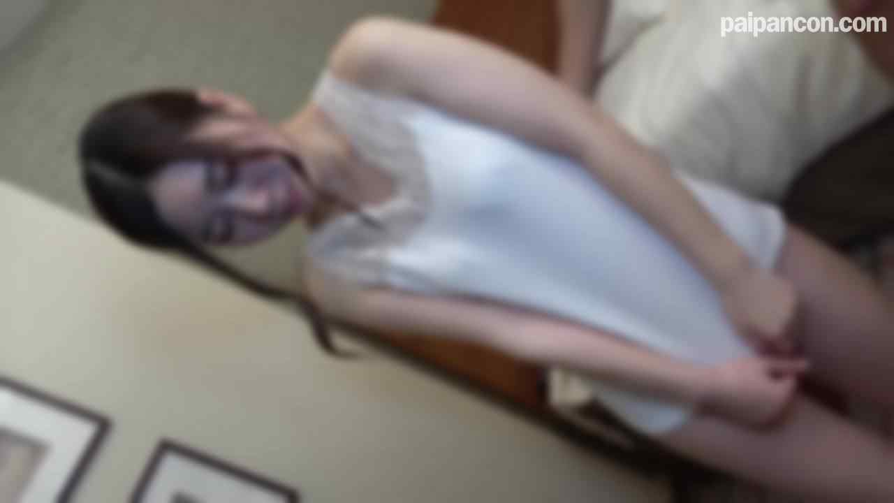 FC2-PPV-4352000 - 医学部に通う癒し系インテリ美女。高偏差値で勉強できる優等生ほど性欲が爆発しやすい説立証！未来の白衣の女医に中出し、顔射の2連発射。 thumbnail_1.jpg