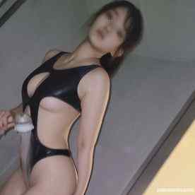 FC2-PPV-4398690 - 巨乳グラドル制服ちゃん。あぶない水着に興奮しすぎ連続生ハメ中出し。おもちゃに興味津々で