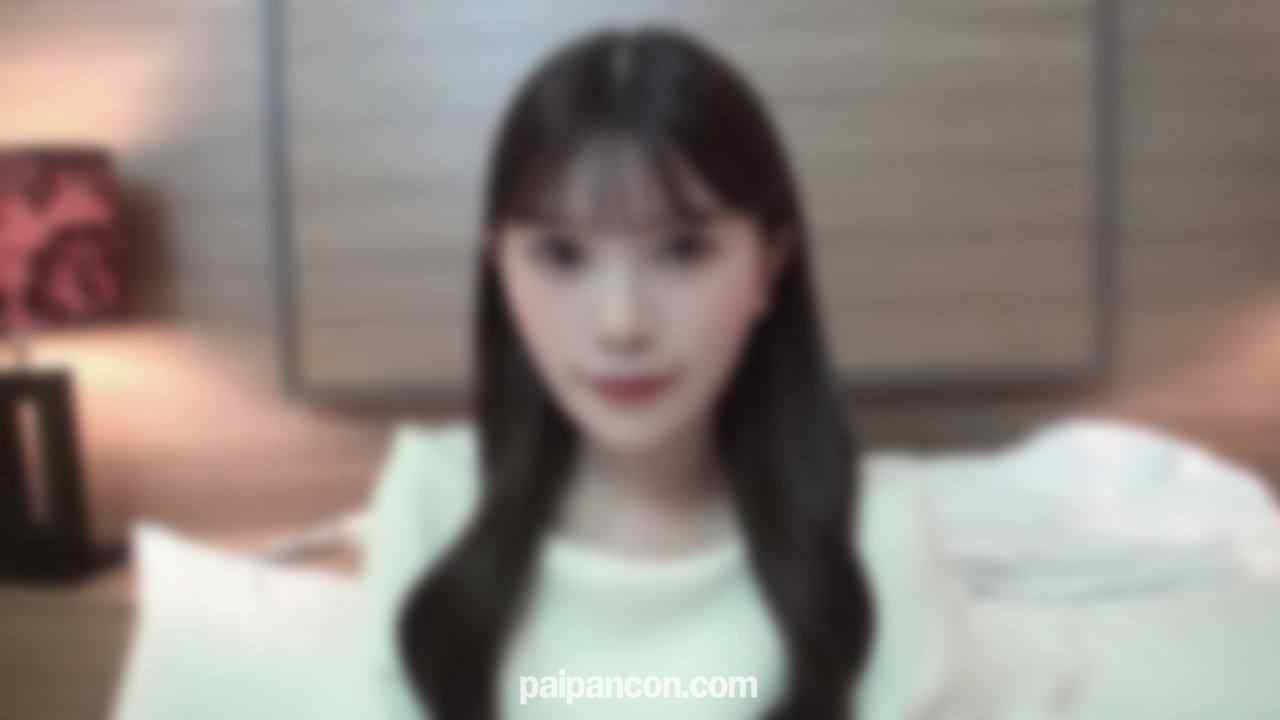 FC2-PPV-4410935 - スタイル抜群で才色兼備の清楚な美人妻。ふっくらパイパン極上名器。旦那様を思っているのか…終始おしとやかですが他人棒をナマで受け入れ膣奥でイッちゃう！快感に勝てない美人妻に膣奥中出し！レビュー特典あり！ thumbnail_0.jpg