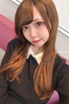 FC2-PPV-4575356 - かなり上玉♡色白スレンダー美脚な立教.大.に通うアイドルゆなちゃん♪女神級に可愛いです♡ハニカミ笑顔で初対面の男に神対応！人生初中.出し♡ cover.jpg