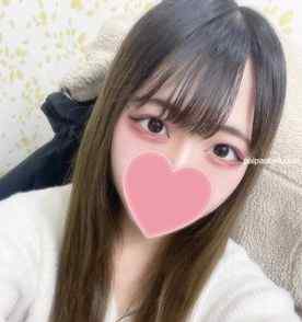 FC2-PPV-4642364 - 【素人19歳♡顔出し】可愛い♡エナちゃんを事務所と洗面台の前でハメ！最後は勿論解らせ中出し！特典有り