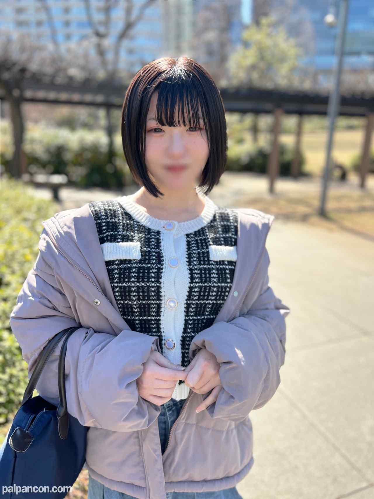 FC2-PPV-4649344 - 4日まで1090pt\!!　初撮り※21歳色白Fカップ美乳JD　笑顔純粋でか尻「イクイク!!!」敏感ムスメ絶頂痙攣 中出 thumbnail_3.jpg