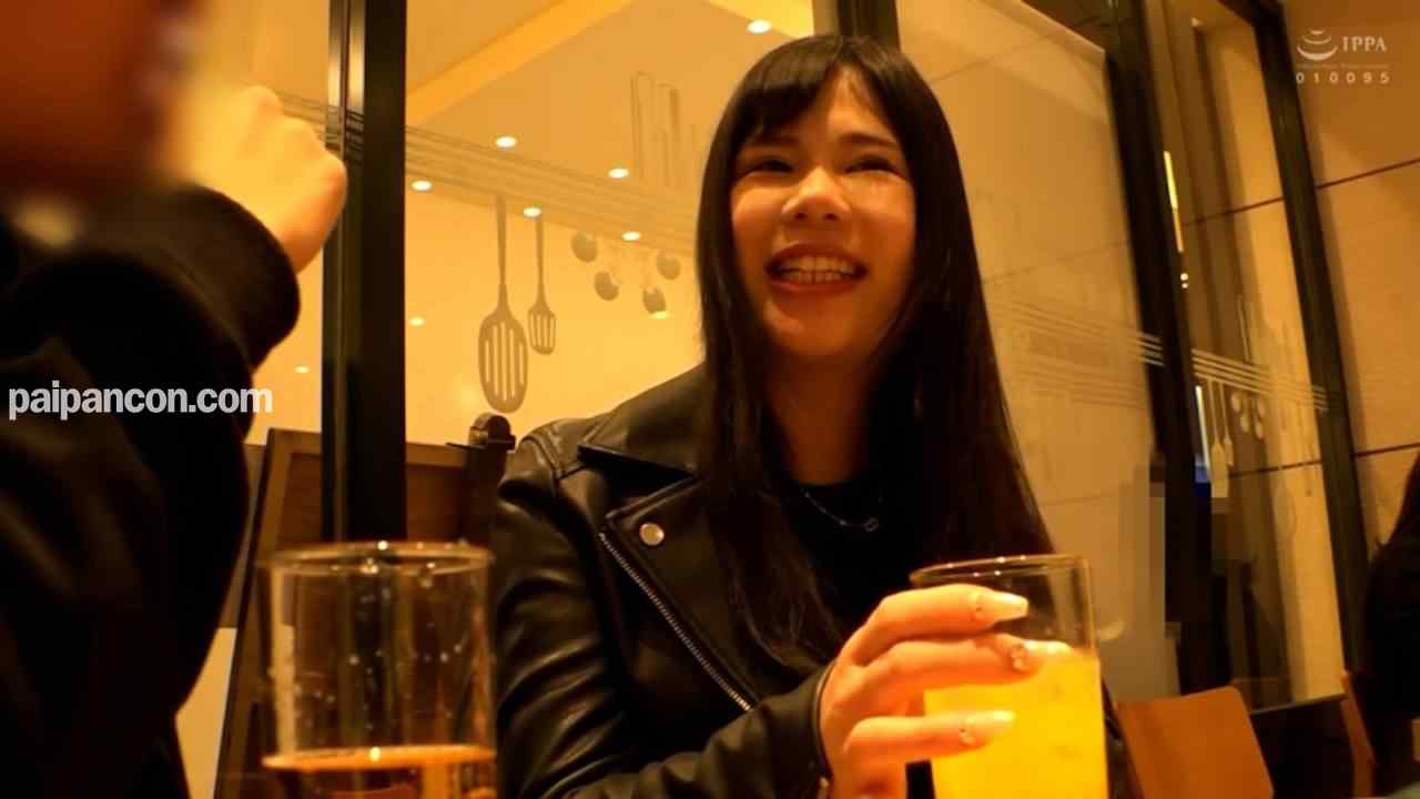 FC2-PPV-4697598 - 【フルHD版×爆乳妻ナンパ】軽く飲ませたらオマ●コを濡らして爆乳を揺らしてイキ悶える…新宿をぶらつく地方妻は性欲の塊でしかないのです。【2/4】 thumbnail_3.jpg