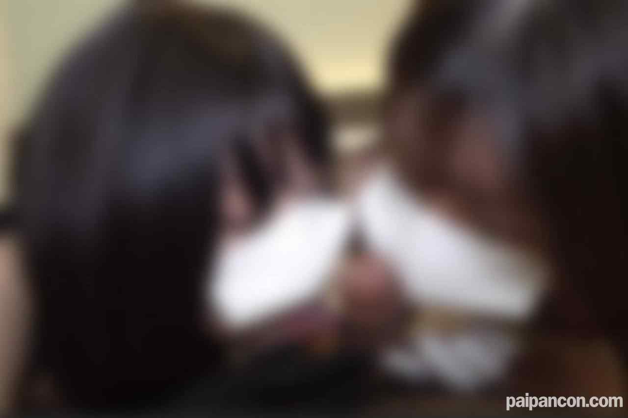 FC2-PPV-4824635 - ※1/8まで初回限定90％OFF※【無修正】入学したての女子大生で天使の様な二人の可愛い女の子とハーレムセックス！大きな肉棒で天使が遊ぶ仕草は最高 thumbnail_4.jpg