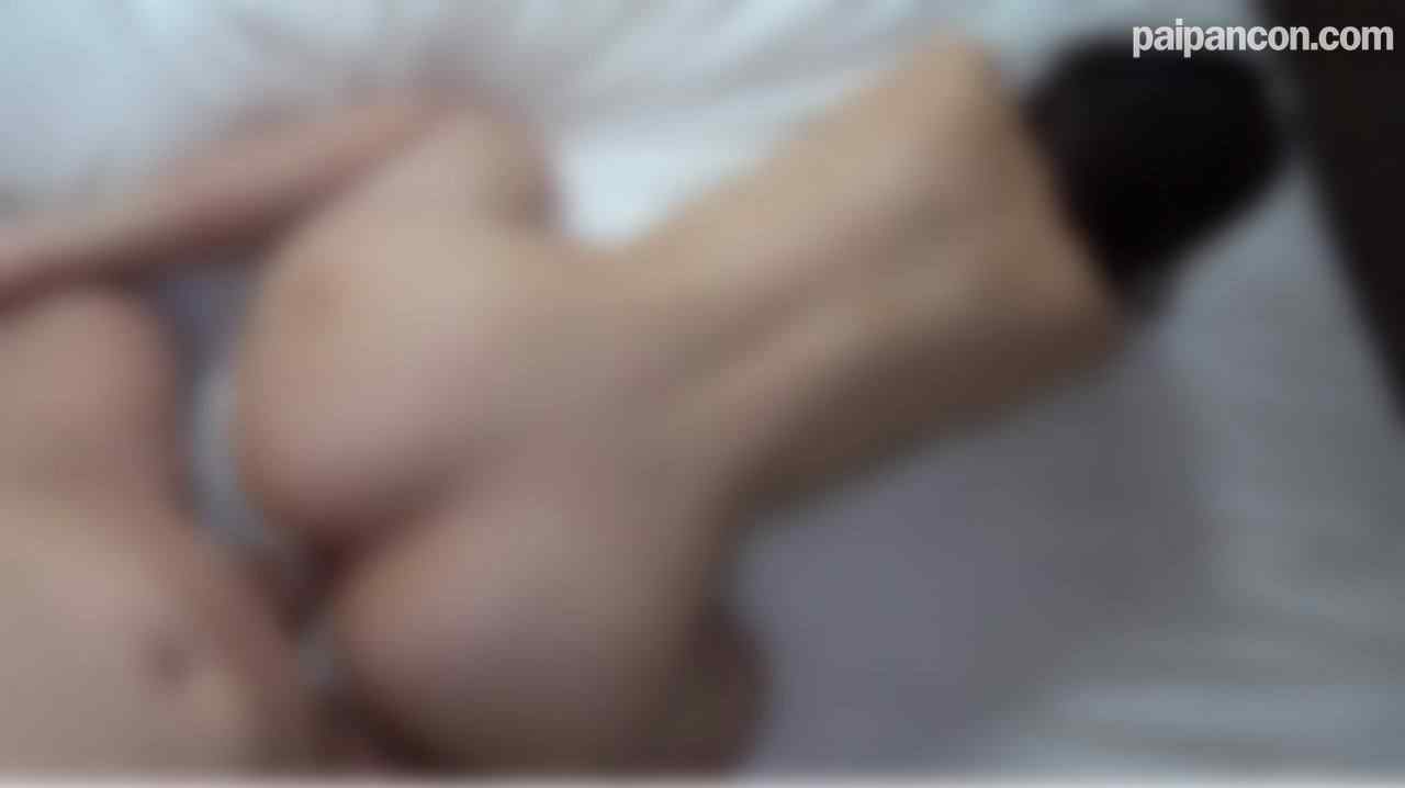 FC2-PPV-4928460 - クール美女がエロい！【無】【生ハメ】大人びた雰囲気だがアソコは濡れやすく、メスの声を出す。パイパン、デカ尻の美女に生ハメで腹上射精。※特典あり thumbnail_5.jpg