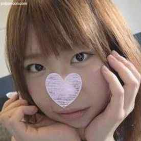 FC2-PPV-631744 - 【個人撮影】いろは21歳　脱力系ゆるふわパイパン美人女子大生に大量中出し【前編】 cover.jpg